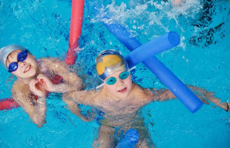 baby swimming